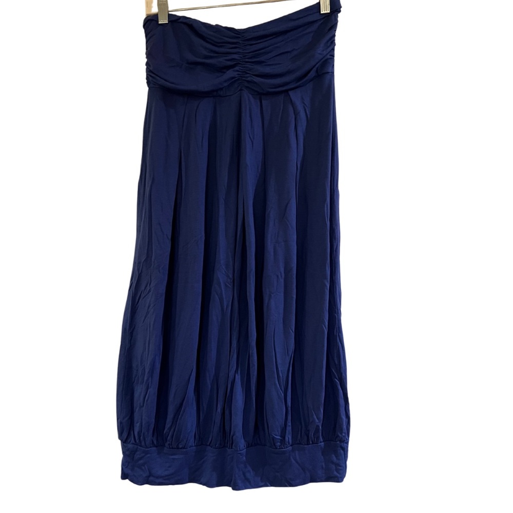Blue strapless dress